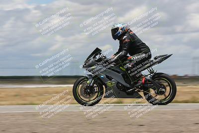 media/Apr-26-2024-TrackDaz (Fri) [[c4b677d280]]/C Group/140pm (Wheelie Bump)/